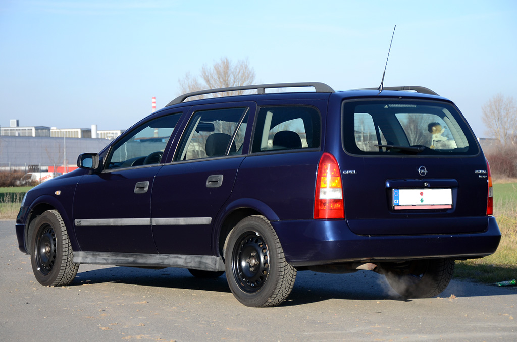 12_2011-12-11_AUTO-106