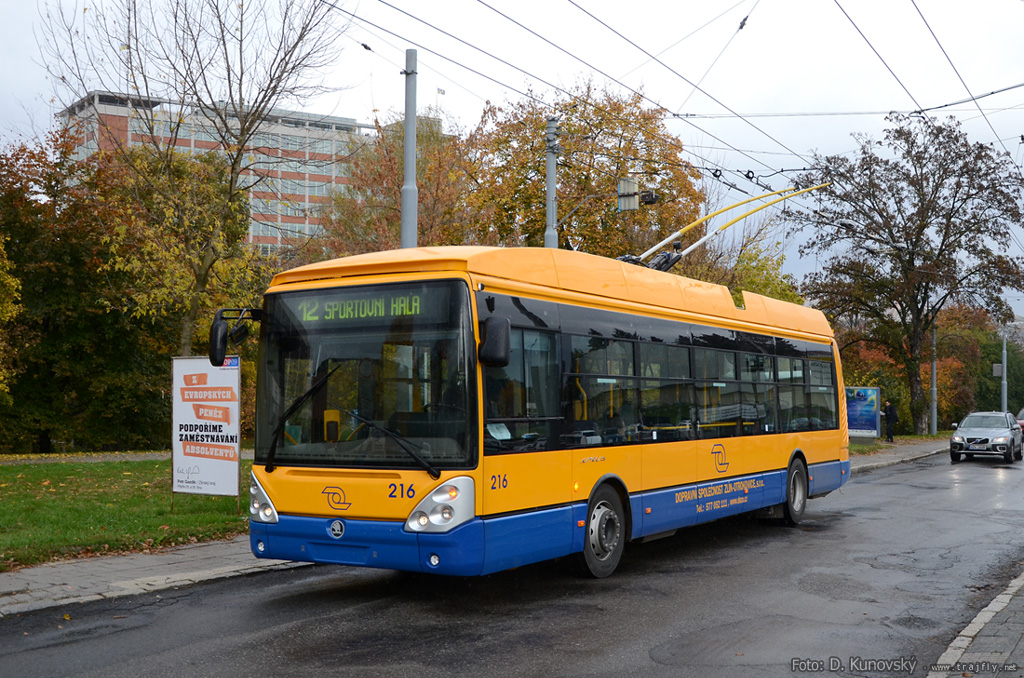 216_2013-10-18-ZLIN-158