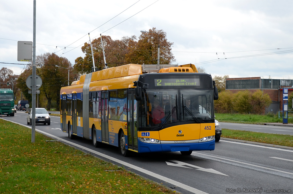 452_2013-10-18-ZLIN-054