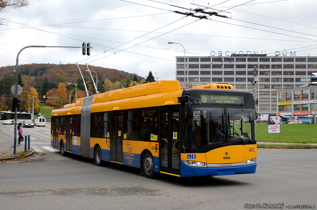 452_2013-10-18-ZLIN-249