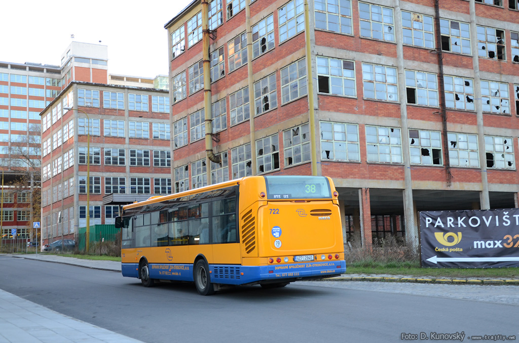 722_2013-12-06-ZLIN-148