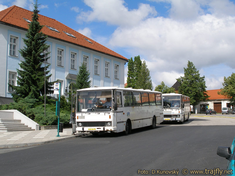 2006-07-16_ValasskeKloubouky-003_ZLA-04-45_ZL-23-58